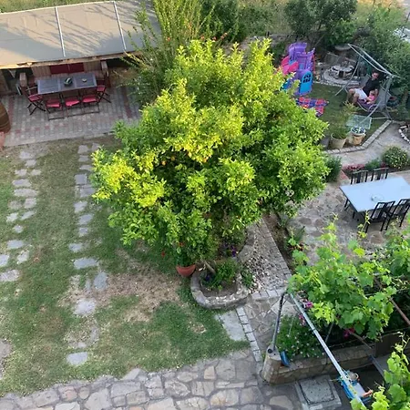 Petrino House With Garden